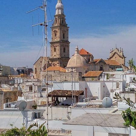 Arco Sallustio Monopoli Bagian luar foto
